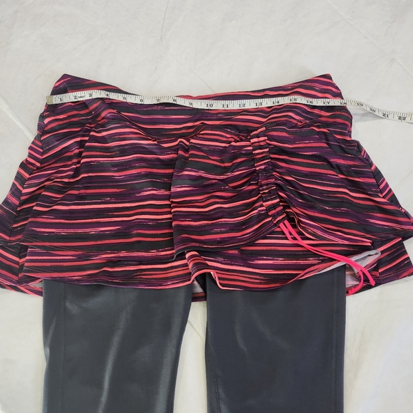 Athleta Size XL A Game 2 & 1 Crop - Picture 7 of 12